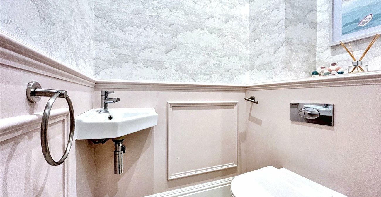 3 bedroom house for sale in Gillingham | Robinson Michael & Jackson