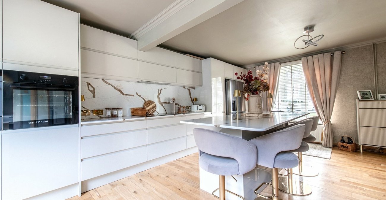 5 bedroom house for sale in Strood | Robinson Michael & Jackson