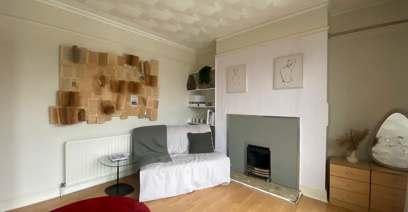 2 bedroom property for sale in Gravesend | Robinson Michael & Jackson