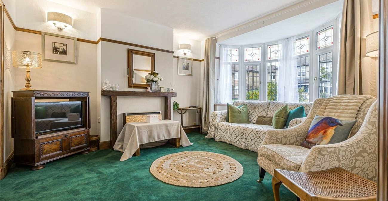 3 bedroom house for sale in Locksbottom | Robinson Jackson