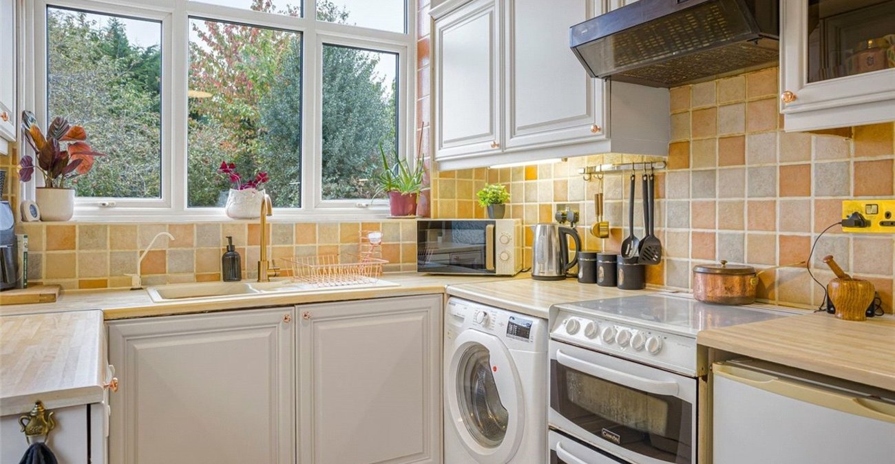 3 bedroom house for sale in Locksbottom | Robinson Jackson