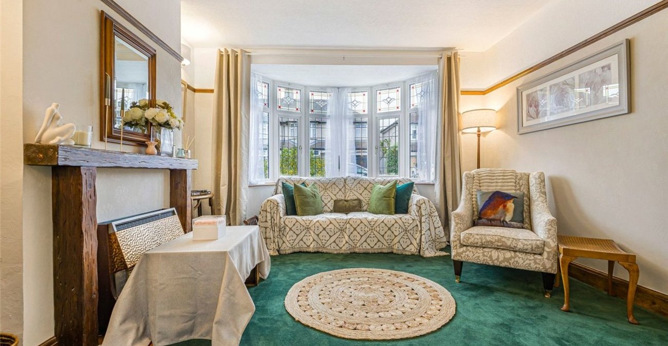 3 bedroom house for sale in Locksbottom | Robinson Jackson