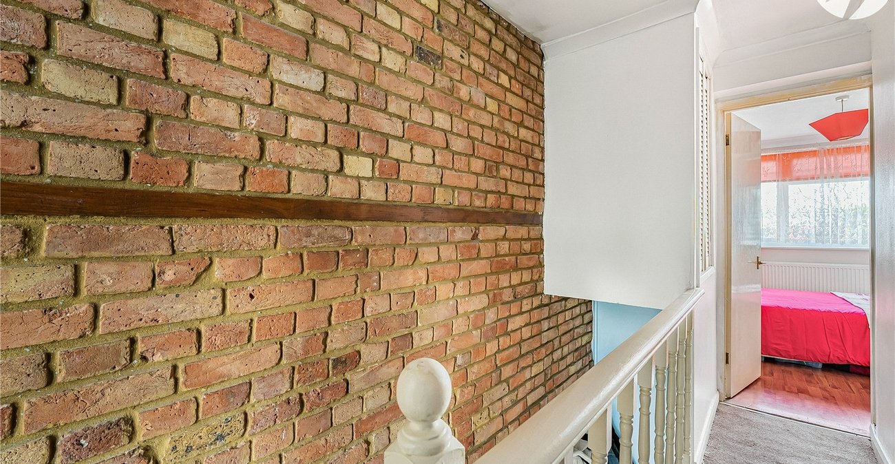 2 bedroom house for sale in West Dartford | Robinson Jackson