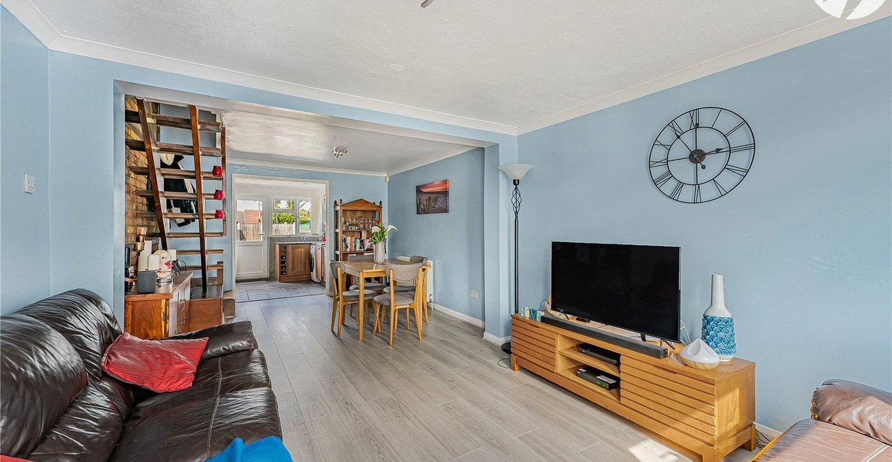2 bedroom house for sale in West Dartford | Robinson Jackson