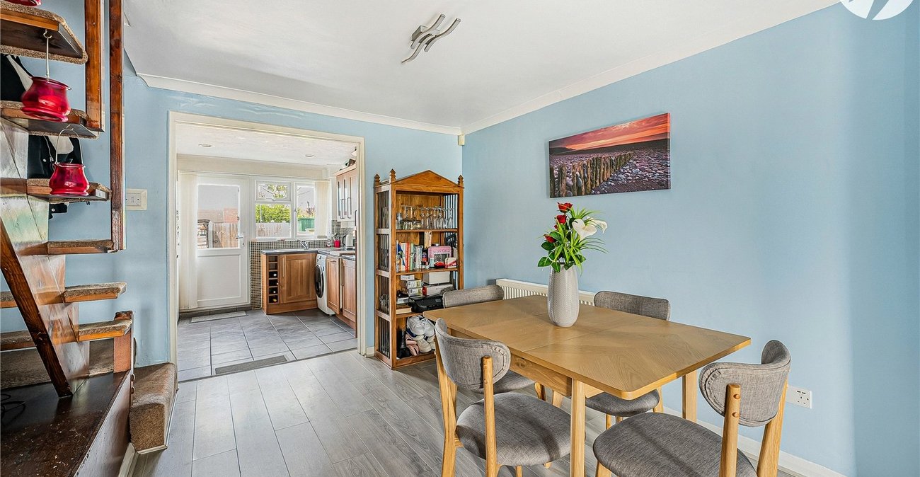 2 bedroom house for sale in West Dartford | Robinson Jackson