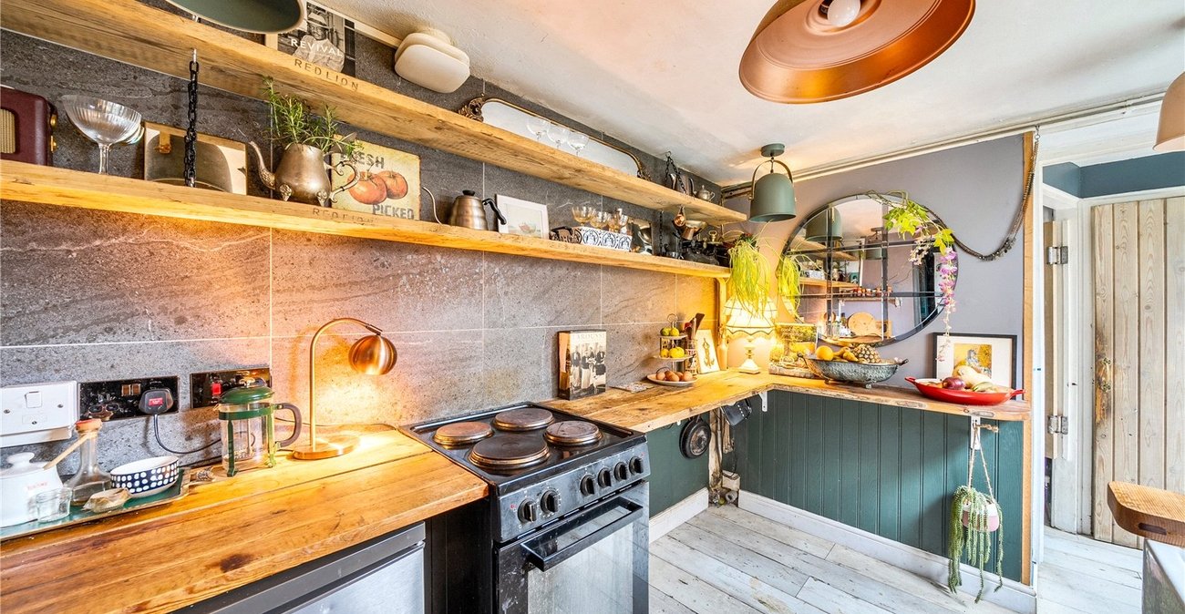 2 bedroom house for sale in Sydenham | Robinson Jackson