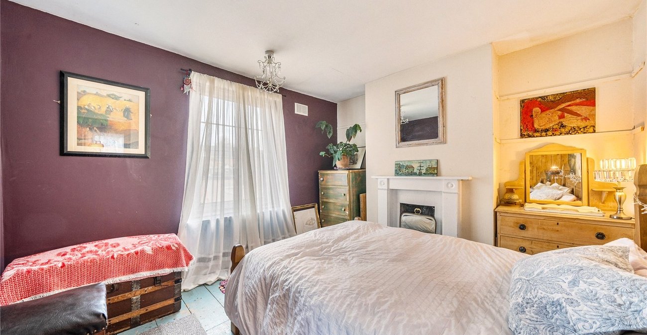 2 bedroom house for sale in Sydenham | Robinson Jackson