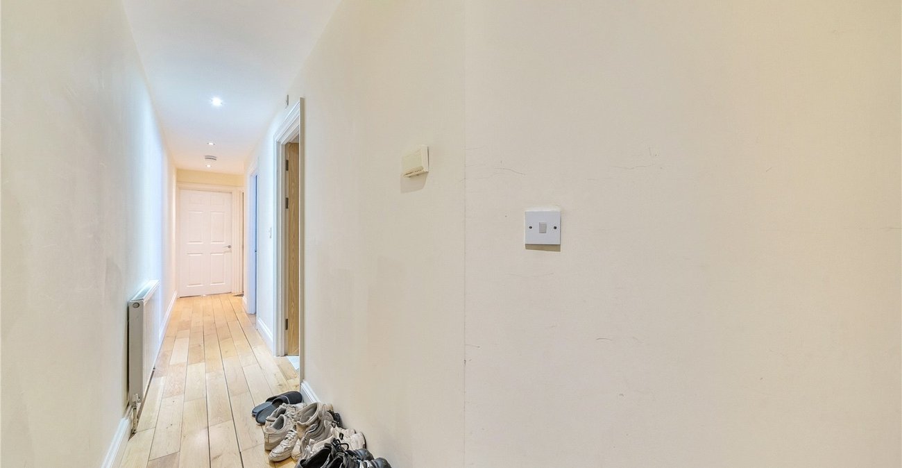 2 bedroom property for sale in Sydenham | Robinson Jackson