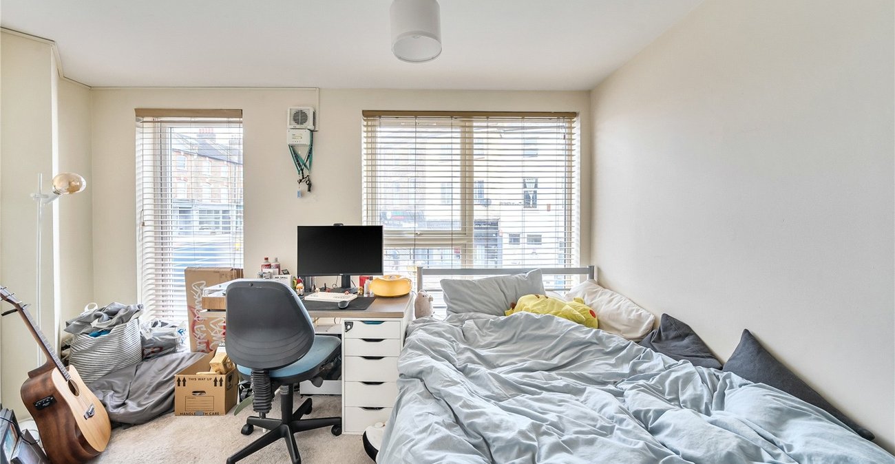 2 bedroom property for sale in Sydenham | Robinson Jackson