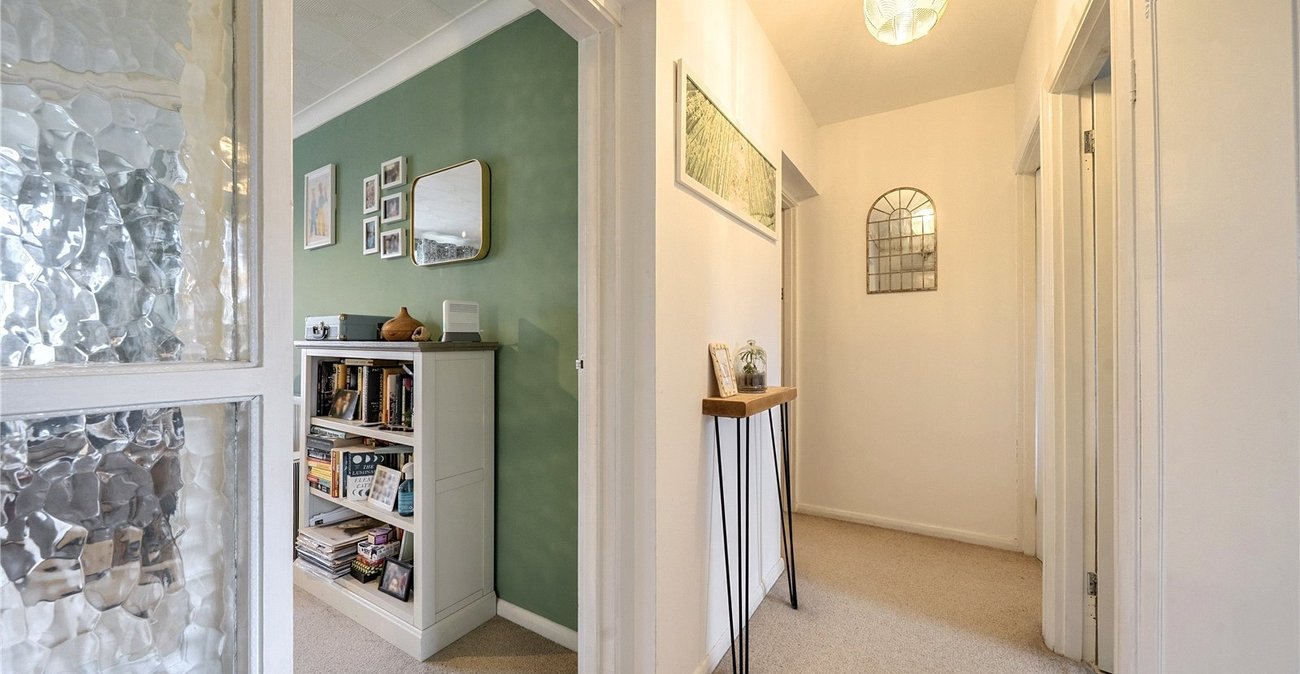2 bedroom property for sale in Sydenham | Robinson Jackson