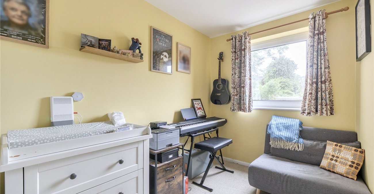 2 bedroom property for sale in Sydenham | Robinson Jackson