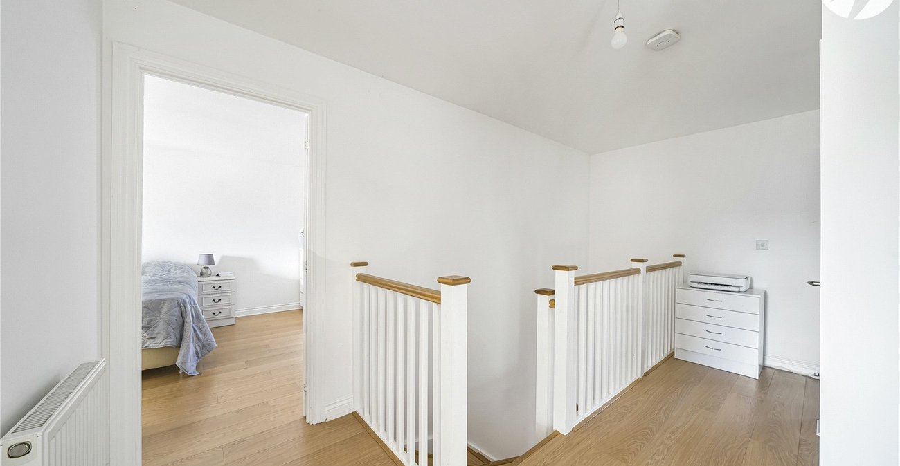 4 bedroom house for sale in Dartford | Robinson Jackson