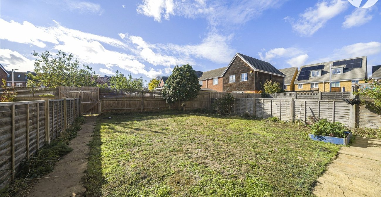 4 bedroom house for sale in Dartford | Robinson Jackson