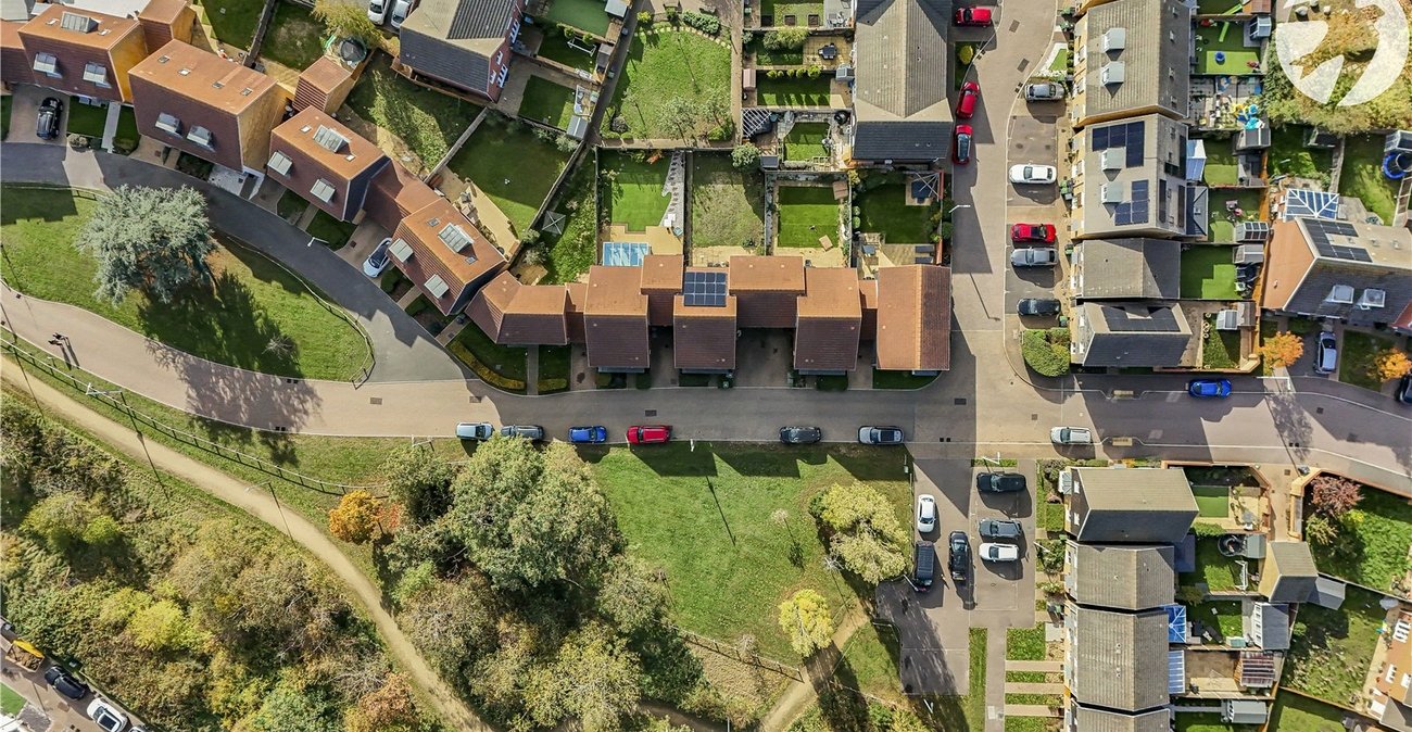 4 bedroom house for sale in Dartford | Robinson Jackson