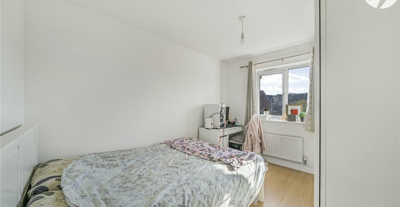 4 bedroom house for sale in Dartford | Robinson Jackson