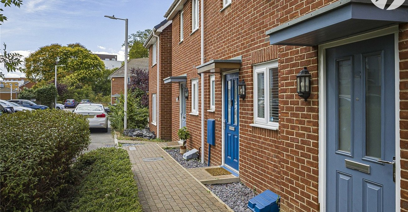 2 bedroom house for sale in The Bridge | Robinson Jackson