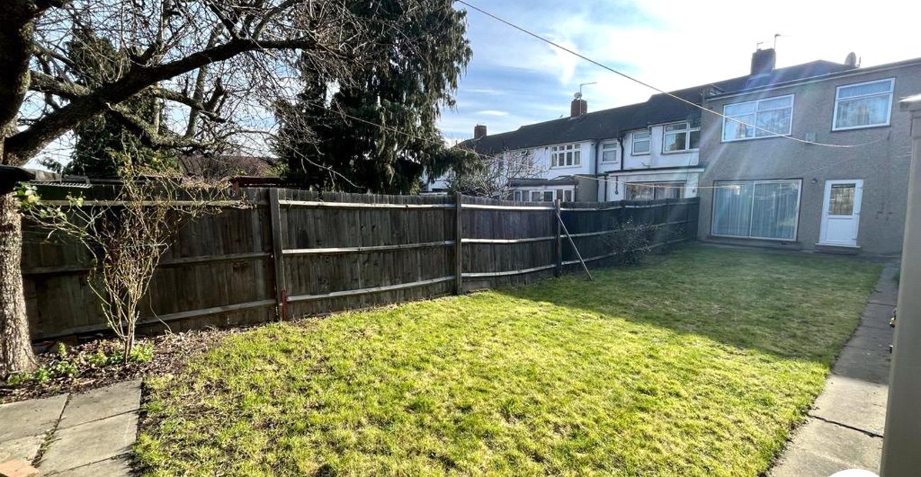 5 bedroom house for sale in London | Robinson Jackson