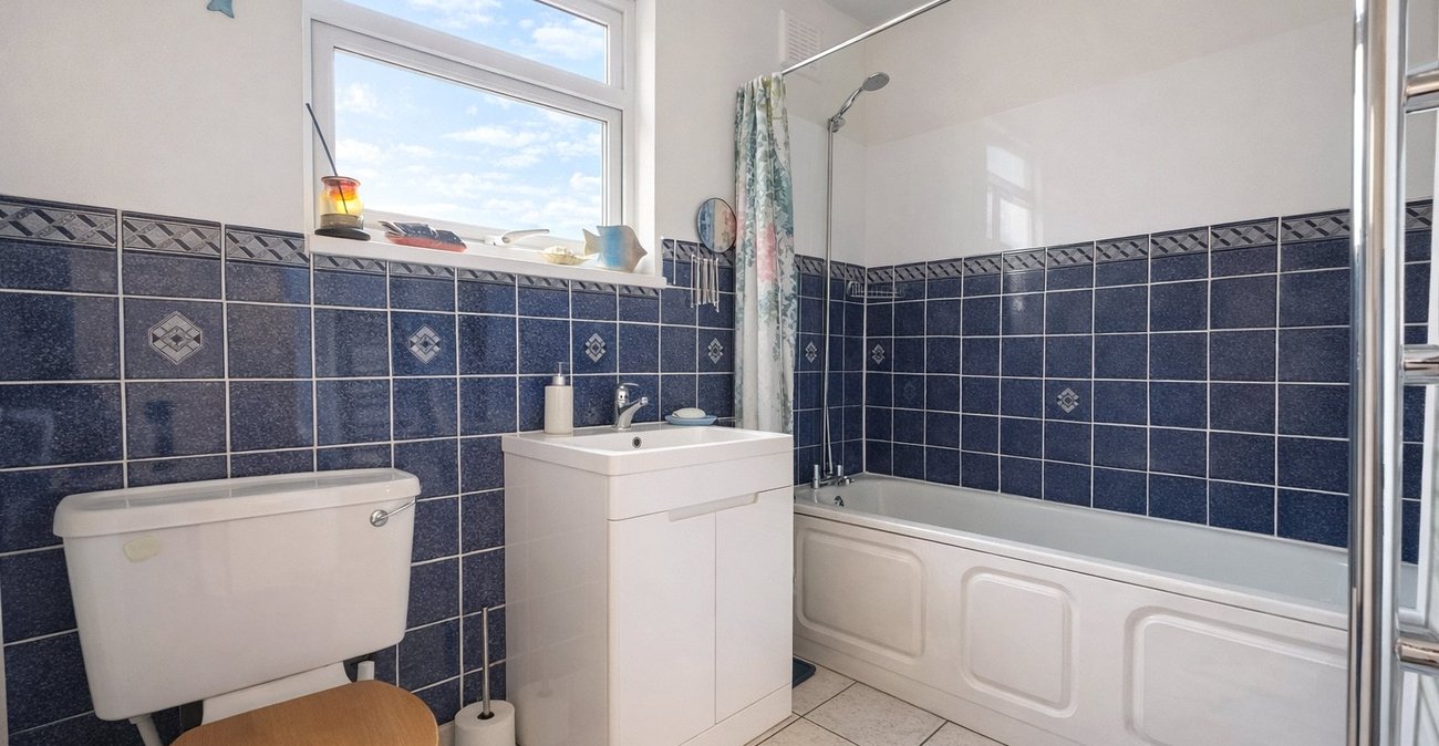 1 bedroom property for sale in London | Robinson Jackson