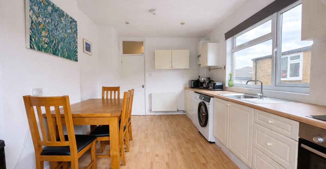 1 bedroom property for sale in London | Robinson Jackson