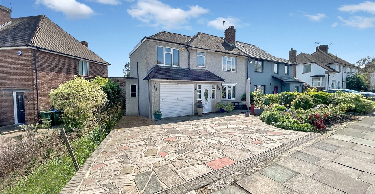 4 bedroom house for sale in Sidcup | Robinson Jackson