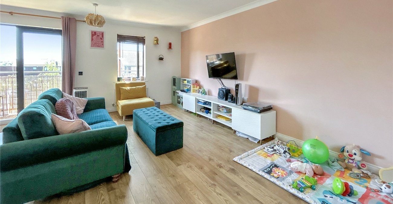 2 bedroom property for sale in Sidcup | Robinson Jackson