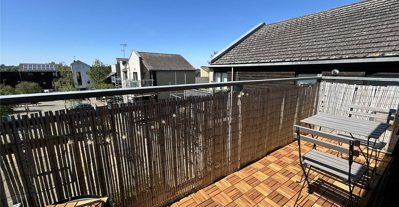 2 bedroom property for sale in Sidcup | Robinson Jackson