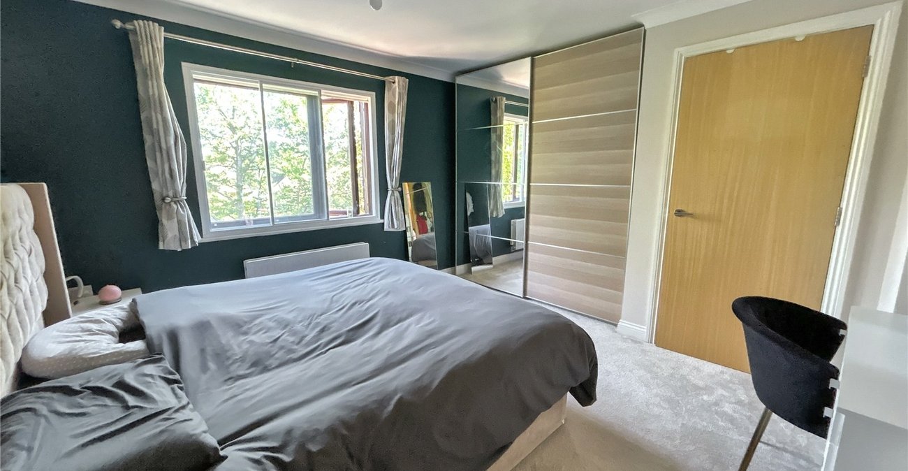 2 bedroom property for sale in Sidcup | Robinson Jackson