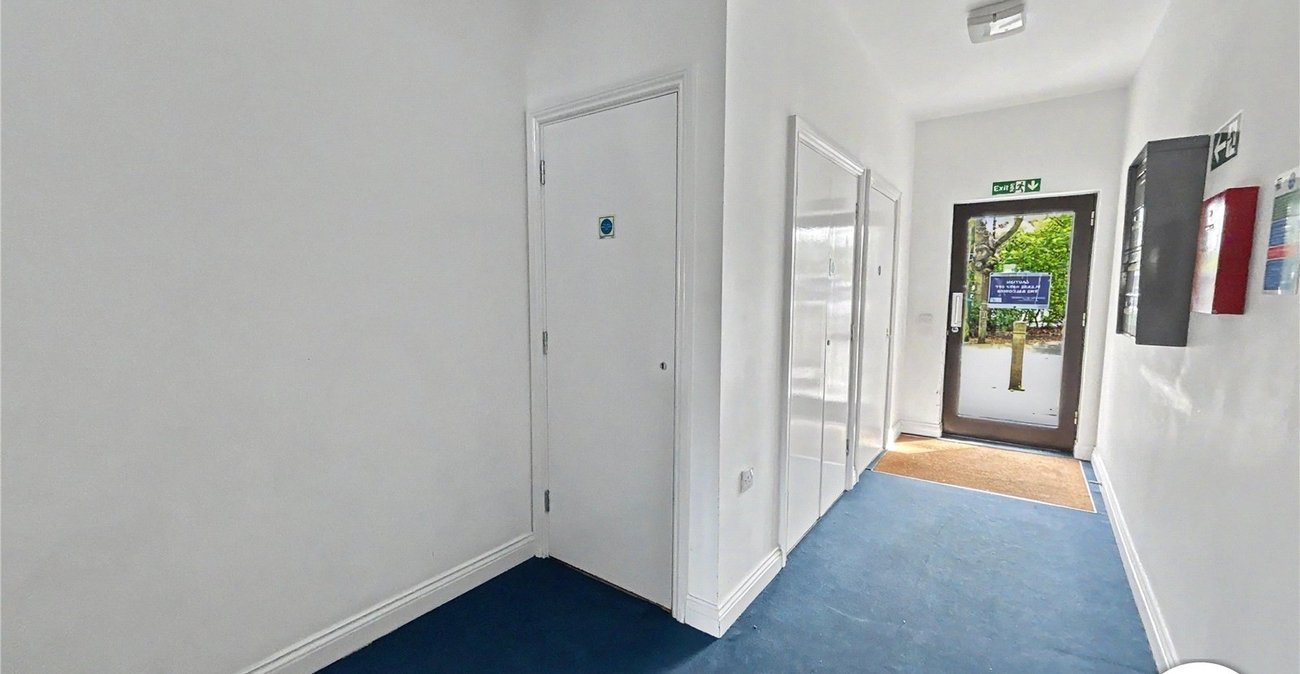 2 bedroom property for sale in Sidcup | Robinson Jackson