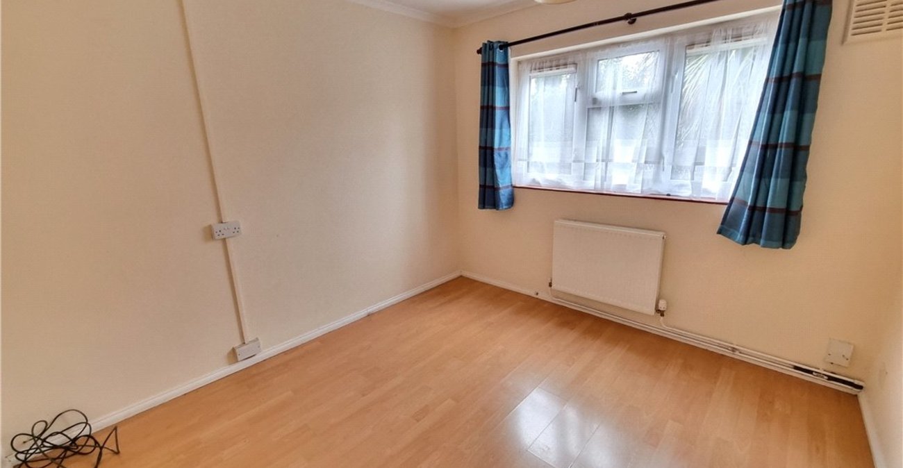 2 bedroom property for sale in St Pauls Cray | Robinson Jackson