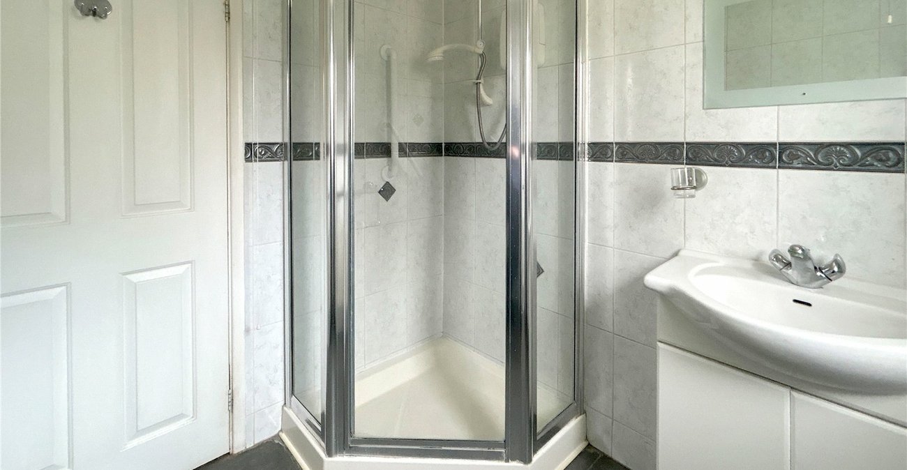 3 bedroom house for sale in Sidcup | Robinson Jackson