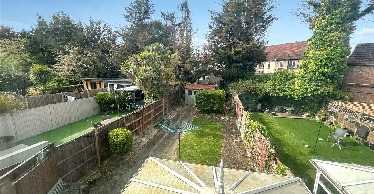 3 bedroom house for sale in Sidcup | Robinson Jackson