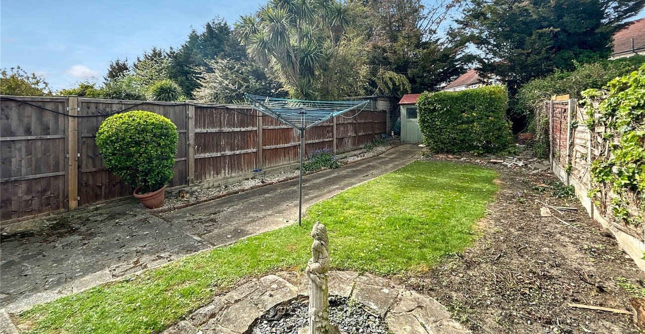 3 bedroom house for sale in Sidcup | Robinson Jackson