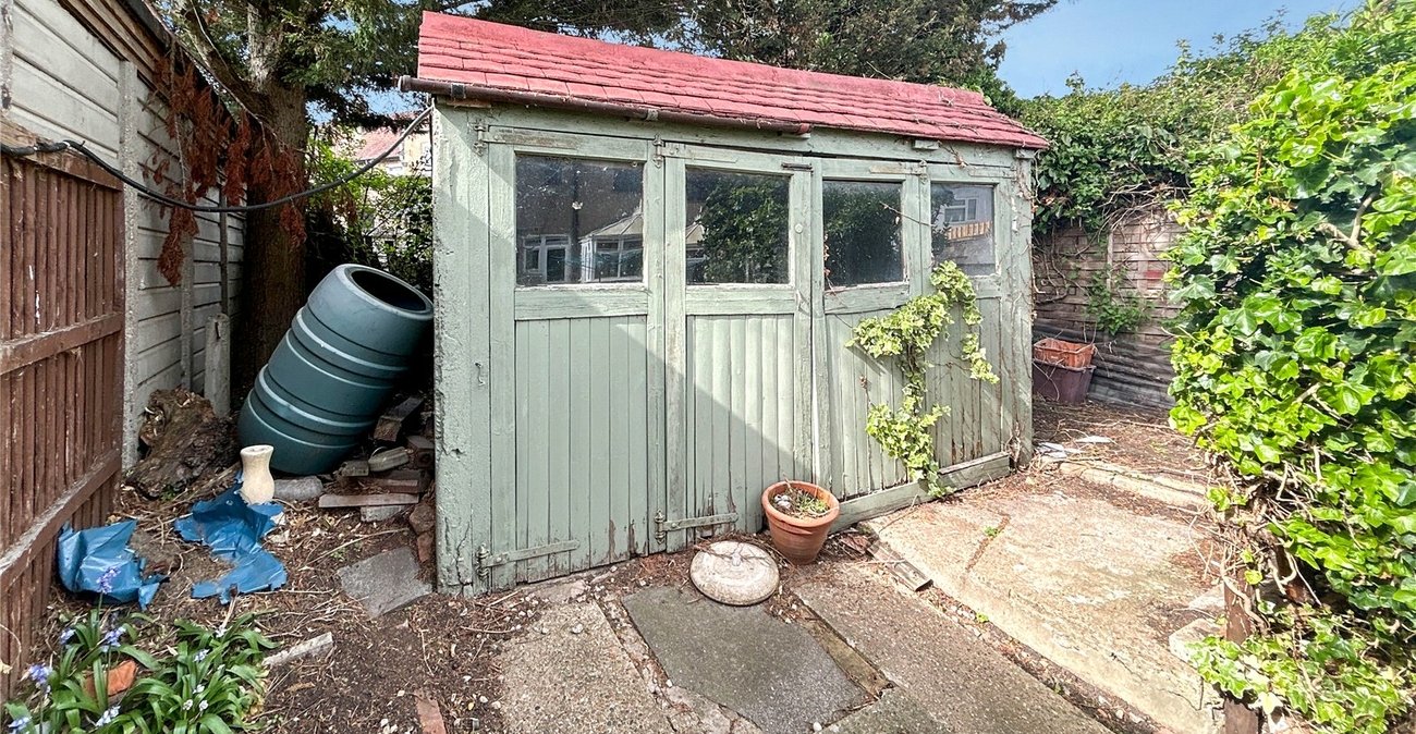 3 bedroom house for sale in Sidcup | Robinson Jackson