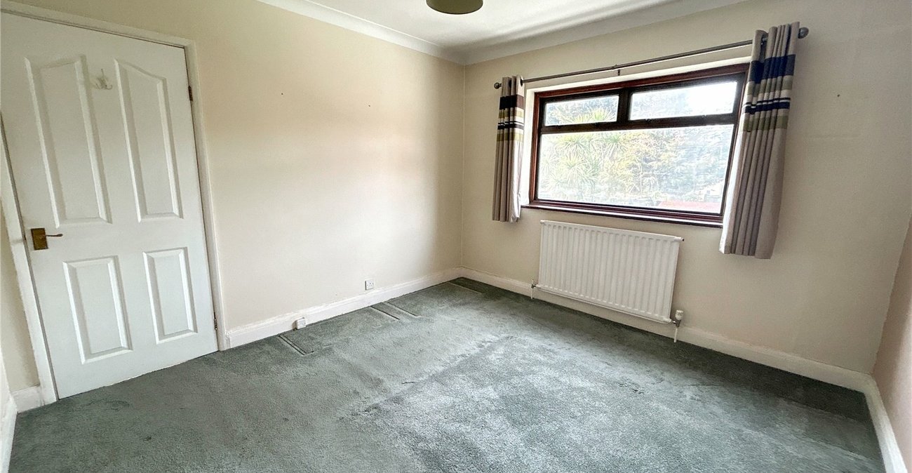3 bedroom house for sale in Sidcup | Robinson Jackson