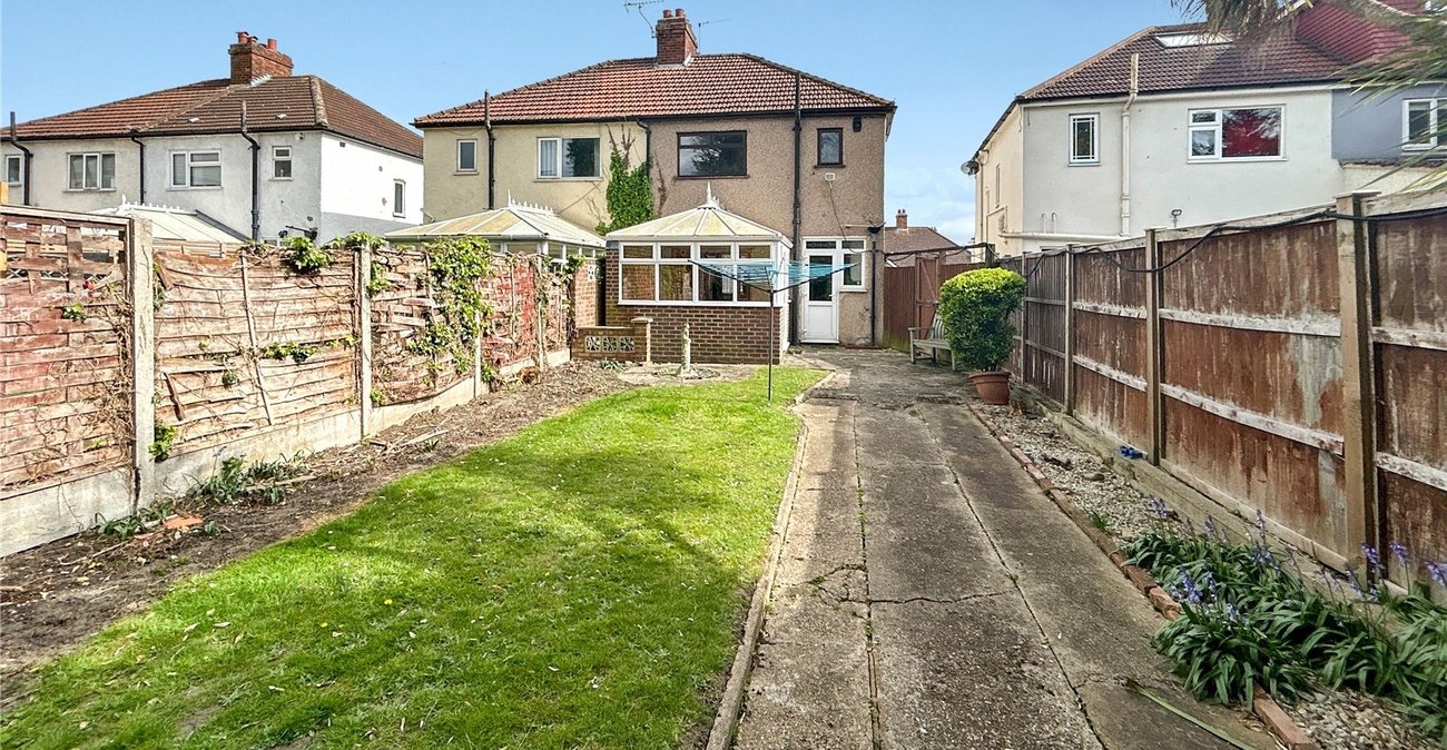 3 bedroom house for sale in Sidcup | Robinson Jackson