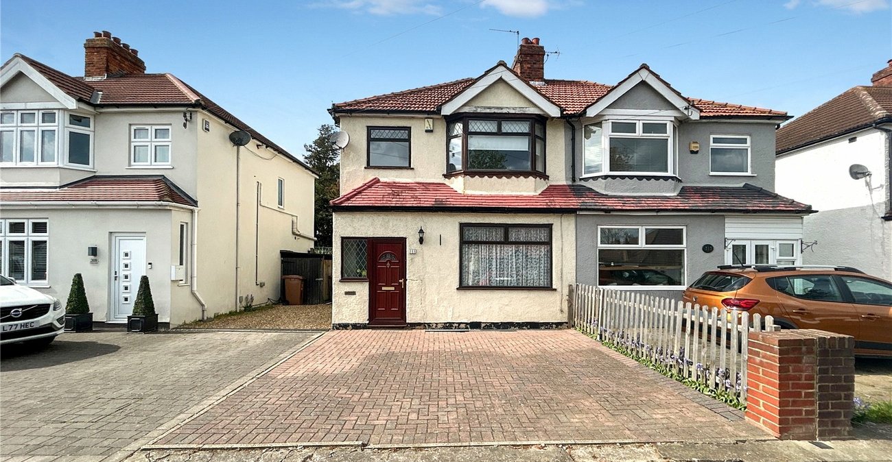 3 bedroom house for sale in Sidcup | Robinson Jackson