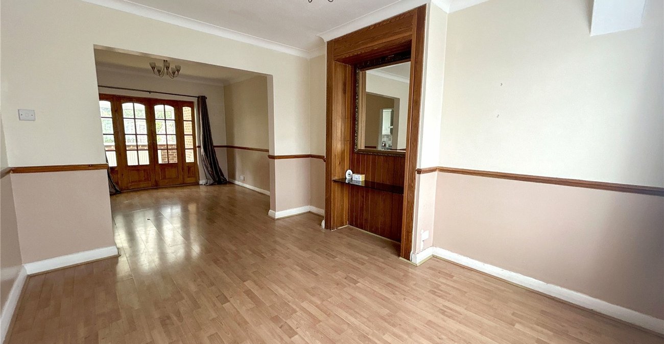 3 bedroom house for sale in Sidcup | Robinson Jackson