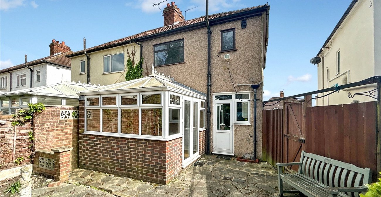 3 bedroom house for sale in Sidcup | Robinson Jackson