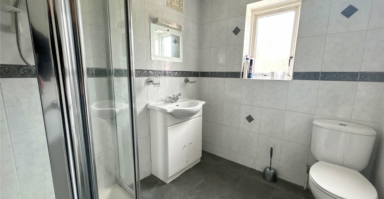 3 bedroom house for sale in Sidcup | Robinson Jackson