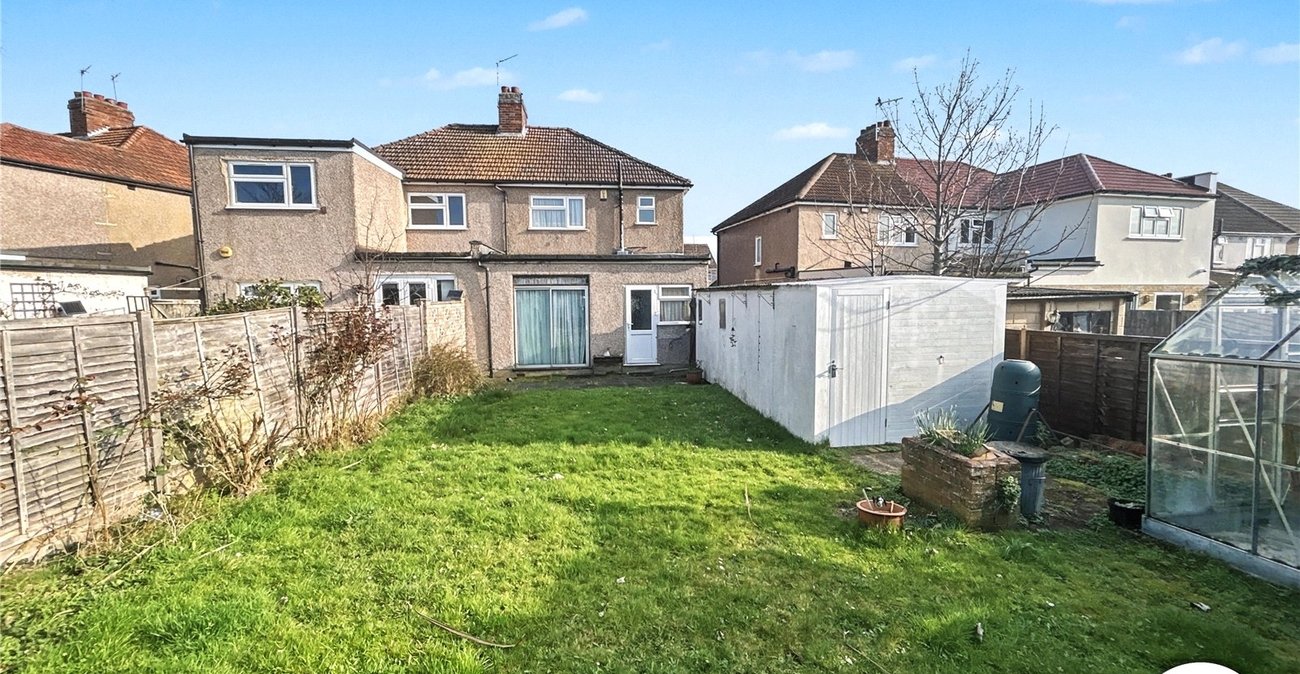 3 bedroom house for sale in Sidcup | Robinson Jackson