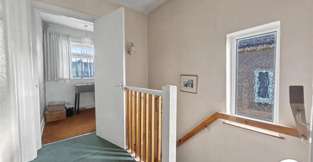 3 bedroom house for sale in Sidcup | Robinson Jackson