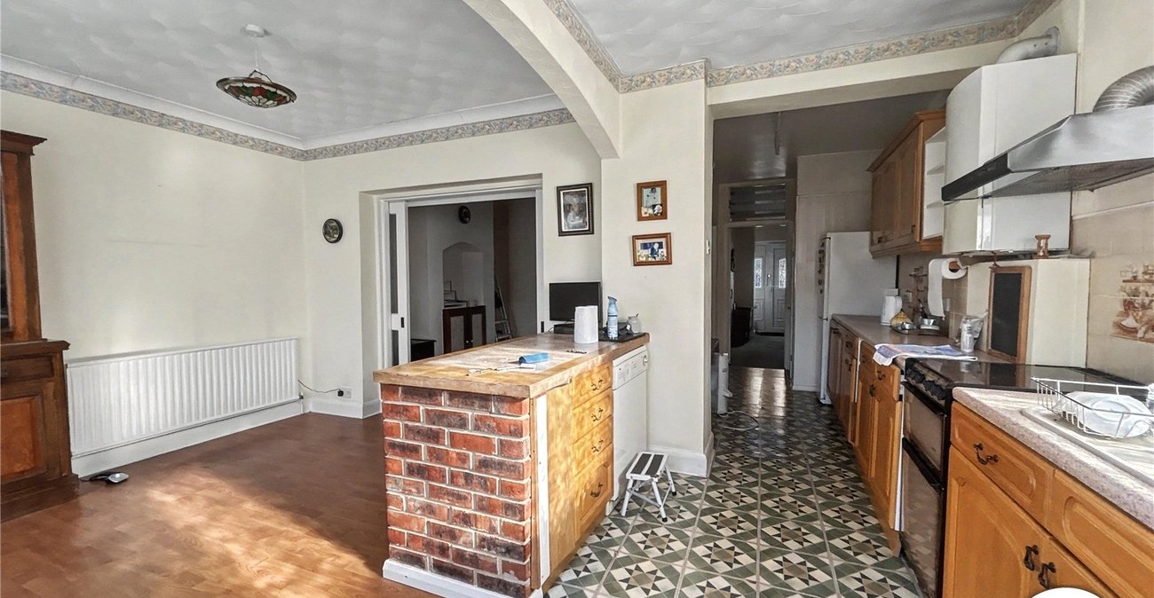 3 bedroom house for sale in Sidcup | Robinson Jackson