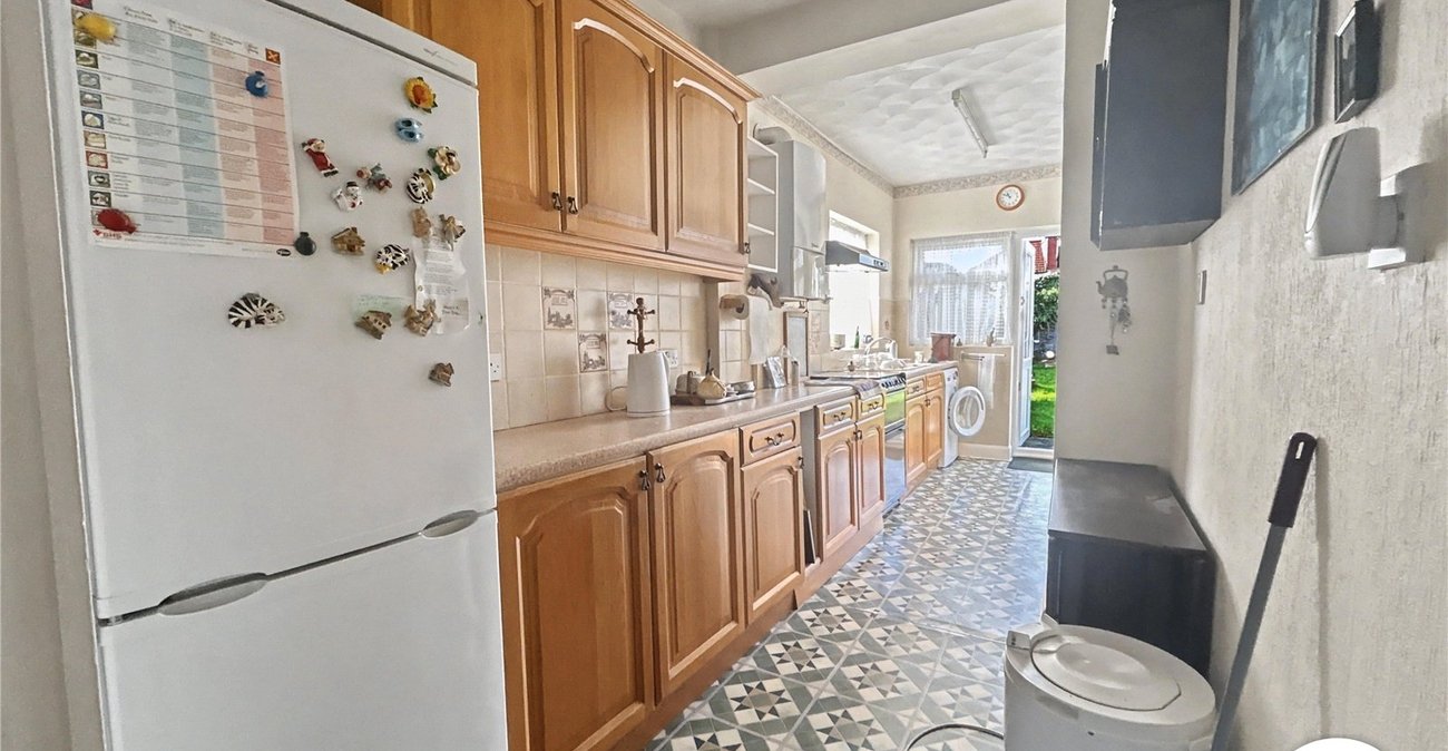 3 bedroom house for sale in Sidcup | Robinson Jackson