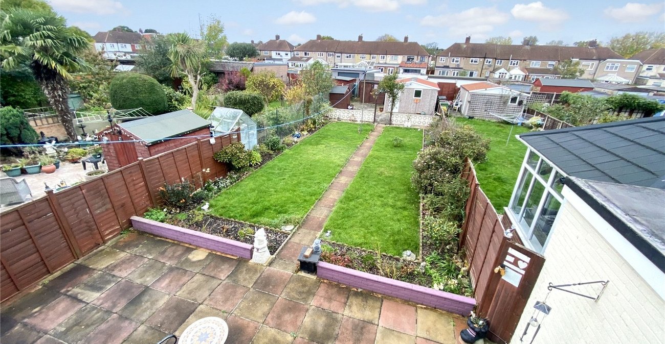 4 bedroom house for sale in Sidcup | Robinson Jackson