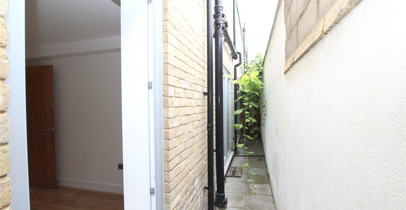 4 bedroom house for sale in Bloomfied Road | Robinson Jackson