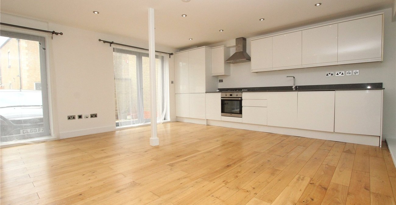 4 bedroom house for sale in Bloomfied Road | Robinson Jackson