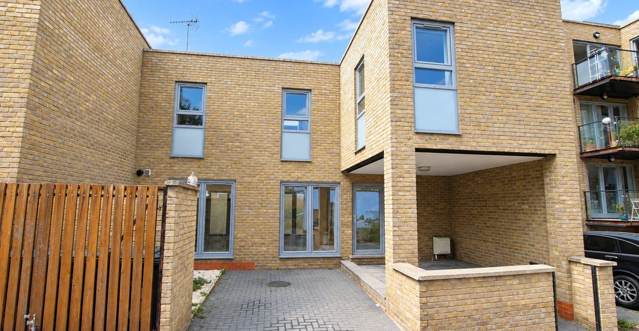 4 bedroom house for sale in Bloomfied Road | Robinson Jackson