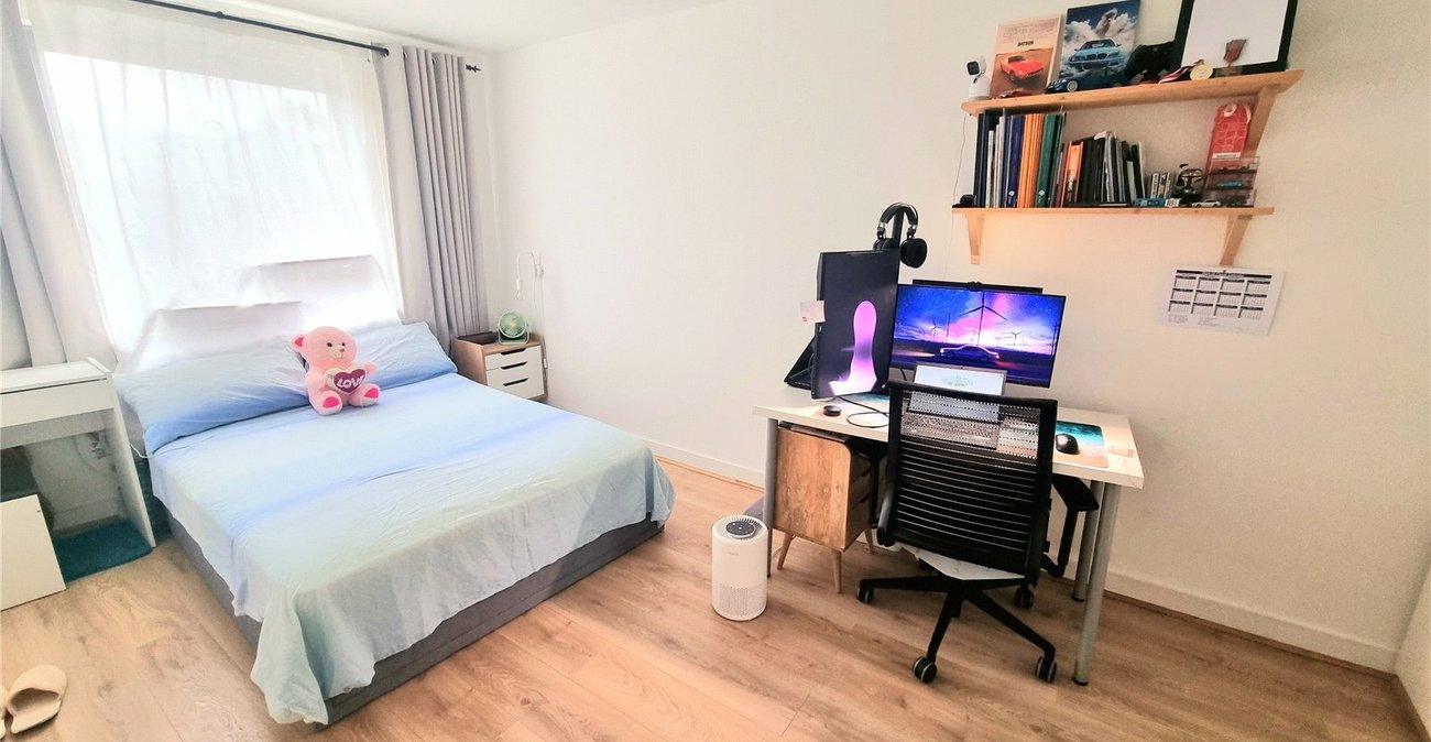 1 bedroom property for sale in London | Robinson Jackson