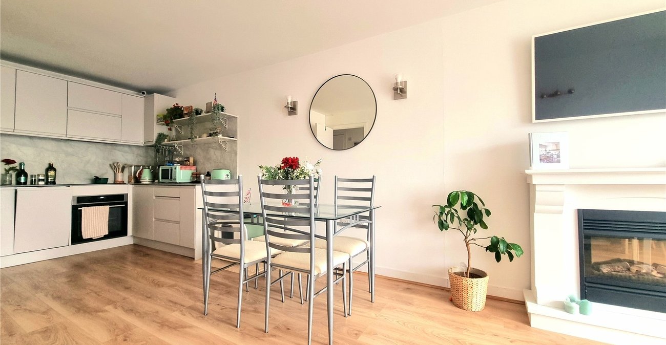 1 bedroom property for sale in London | Robinson Jackson