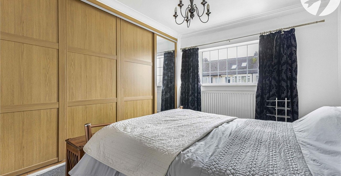 5 bedroom house for sale in Strood | Robinson Michael & Jackson